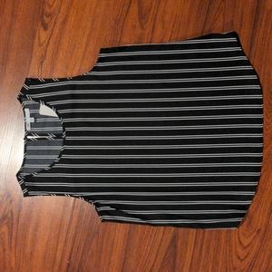 3/$30 - DR2 Striped Sleeveless Tank - Small - NWT